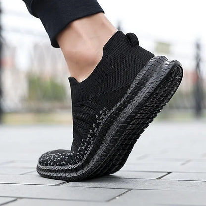 Breathable Men's Sneakers Comfortable Running Shoes Outdoor Slip On Walking Sneakers Jogging Shoes